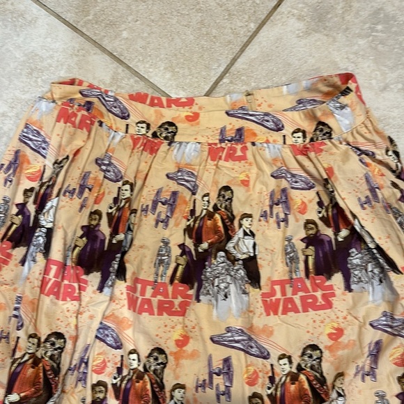 Disney Parks Her Universe Star Wars Skirt 2X Halloween - Picture 4 of 7